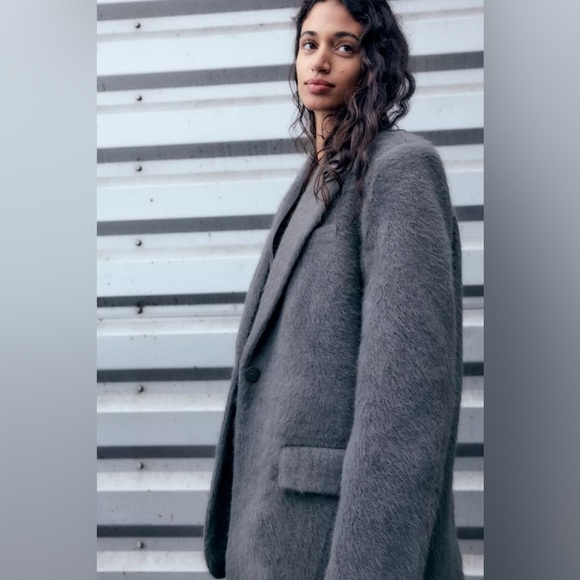 🦋 Bloggers Favorite 🦋 NWT Zara Faux Fur Soft Oversized Straight Cut Blazer M - Picture 10 of 16